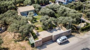 The surrounding neighborhood or a neighborhood close to the holiday home