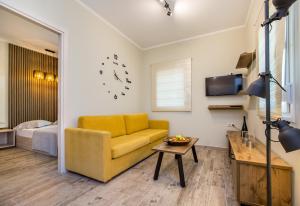 A television and/or entertainment centre at Villa 4 you iliopetra