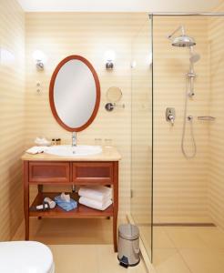 Kúpeľňa v ubytovaní Mirage Medic Hotel