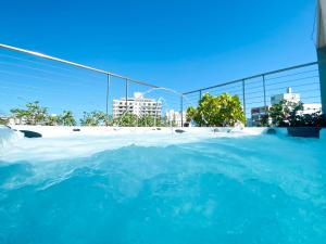 Foto dalla galleria di The Wave Hotel Condado a San Juan