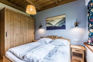 Posteľ alebo postele v izbe v ubytovaní PREMIUM Apartament Krokus - Giewont View