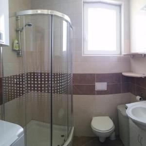 Koupelna v ubytování Apartman Mihalj Zadar-Rtina Miletici + 16 fotografií