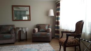 Posezení v ubytování Tashkonak Studio Suites
