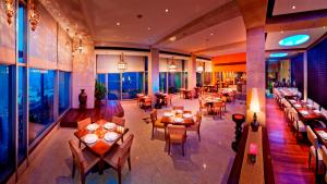 Restaurace v ubytování The Taj Mahal Tower, Mumbai