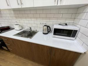 Dapur atau dapur kecil di Serenity Likani Villa Hotel