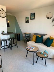 Χώρος καθιστικού στο Appartement Parc de Pontaillac 150m de la plage Vaux sur Mer - Royan