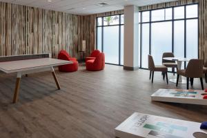Posezení v ubytování EVEN Hotels - Shenandoah - The Woodlands by IHG