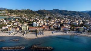 an aerial view of a beach and a city at Hotel Vita Serena in Arma di Taggia