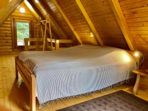En eller flere senge i et værelse på Brvnara Vršac