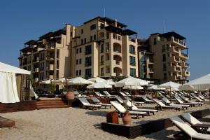 Afbeelding uit fotogalerij van Apartments Oasis VIP Club in Sunny Beach