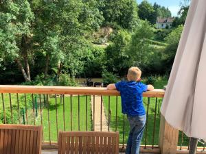 Ảnh trong thư viện ảnh của Villa au bord de la Rivièr ở Ségur-le-Château +35 ảnh