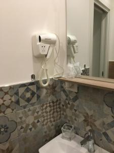 A bathroom at Largo Otranto - Guest House