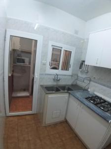 Kuchyňa alebo kuchynka v ubytovaní CASA + 30 fotografií
