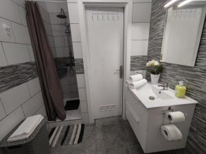 Łazienka w obiekcie ApartaSol