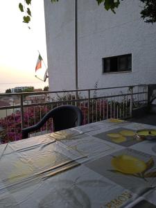 A balcony or terrace at Le Zagare b&b