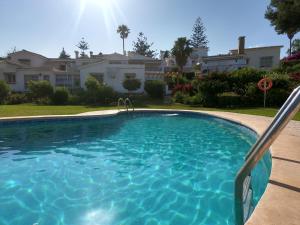 Kép Studio with access to the garden. Open pool. Beach very close. Wifi & Netflix FREE szállásáról Benalmádenában a galériában