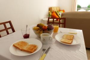 Kép Studio with access to the garden. Open pool. Beach very close. Wifi & Netflix FREE szállásáról Benalmádenában a galériában