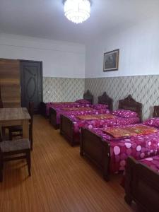 Postel nebo postele na pokoji v ubytování Guest House Fazisi