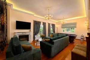 Posedenie v ubytovaní Grand Villa Roubana