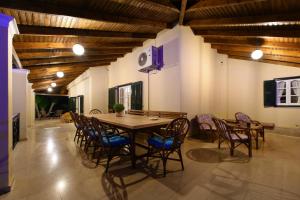 Posedenie v ubytovaní Grand Villa Roubana