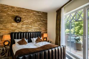 Postel nebo postele na pokoji v ubytování Hotel Weisser Bär