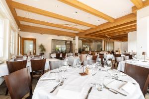 Restoran atau tempat lain untuk makan di Hotel Restaurant Sternen