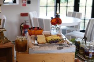 Makanan di atau berdekatan the country house