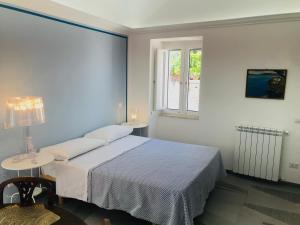 Foto dalla galleria di La Palladiana - Immobilevante a Ponza