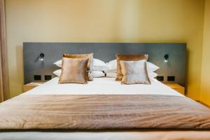 ETNEA Suite 270客房内的一张或多张床位