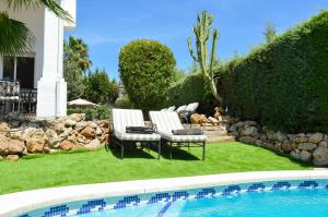 Basen w obiekcie Villa Bendex Estepona Costa Del Sol lub w pobliżu
