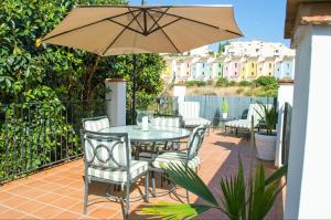 Balkon lub taras w obiekcie Villa Bendex Estepona Costa Del Sol