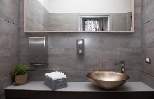 A bathroom at Hotel Helvetia
