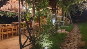 Zahrada ubytování Guest House Okropilauri