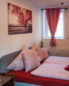 Postel nebo postele na pokoji v ubytování Appartementhaus- Bredner / Appartement II