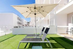Gallery image of Aparthotel y Hotel Paguera Beach in Paguera