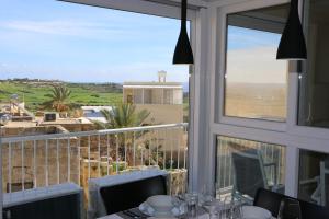 Balkon oz. terasa v nastanitvi Wileg 4A Luxury Studio Apartment with Shared Swimming Pool.
