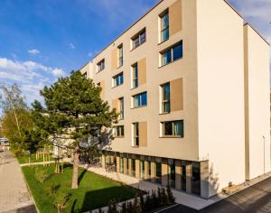 Budova, kde se aparthotel nachází