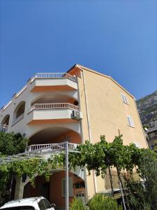 Fotografia z galérie ubytovania Apartmani Selak, Makarska v destinácii Makarska