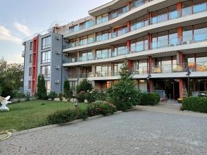 The building in which Az apartmant is located