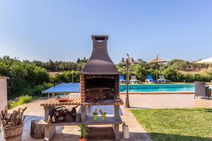 The swimming pool at or close to Son Pou