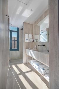 Ένα μπάνιο στο Hellenic Vibes Smart Hotel