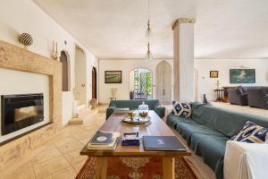 Χώρος καθιστικού στο Villa Casablanca by Perle di Puglia