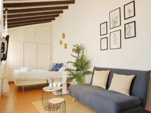 Posteľ alebo postele v izbe v ubytovaní Stunning attic with private terrace and Parking optional