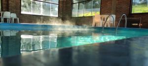 A piscina localizada em Hotel Colonial Iguaçu ou nos arredores