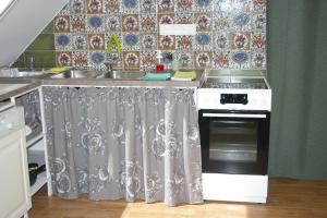 Gallery image of Sárkányházi Apartman Barnag in Németbarnag +17 photos