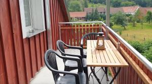 Balkón nebo terasa v ubytování FeWo mit Balkon direkt am Wald und Wanderweg Ruhe pur 2 OG