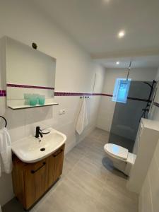 A bathroom at Kathis Juwel