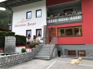 Budova, v ktorej sa hotel nachádza