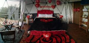 Ein Bett oder Betten in einem Zimmer der Unterkunft Glamping hermoso amanecer