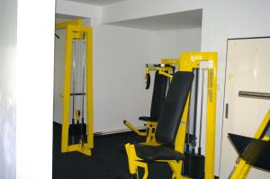 Fitnes oz. oprema za telovadbo v nastanitvi Hotel Širák
